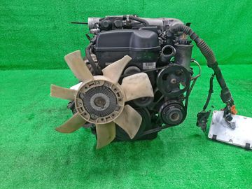 ДВИГАТЕЛЬ НА TOYOTA PROGRES JCG11 2JZ-GE