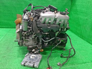 ДВИГАТЕЛЬ НА TOYOTA CROWN JZS175 2JZ-FSE