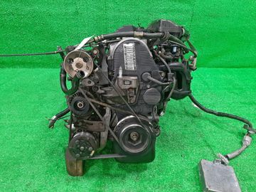 ДВИГАТЕЛЬ НА HONDA STREAM RN1 D17A