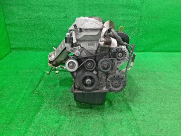 ДВИГАТЕЛЬ НА TOYOTA ISIS ZNM10 1ZZ-FE
