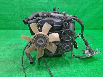 ДВИГАТЕЛЬ НА TOYOTA PROGRES JCG10 1JZ-GE