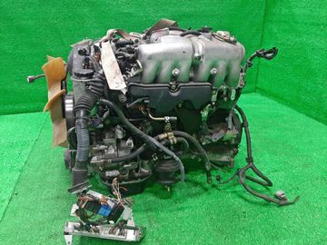ДВИГАТЕЛЬ НА TOYOTA PROGRES JCG11 2JZ-FSE