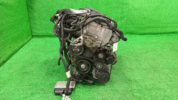 ДВИГАТЕЛЬ НА VOLKSWAGEN GOLF 1K1 CAXA