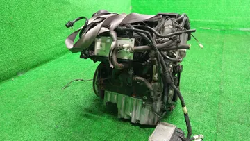 ДВИГАТЕЛЬ НА VOLKSWAGEN GOLF 1K1 CAXA