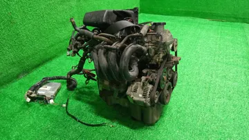 ДВИГАТЕЛЬ НА TOYOTA VITZ SCP13 2SZ-FE