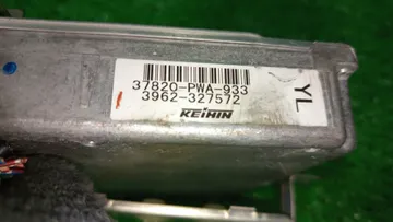 ДВИГАТЕЛЬ НА HONDA FIT GD1 L13A