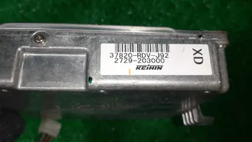 ДВИГАТЕЛЬ НА HONDA INSPIRE UC1 J30A