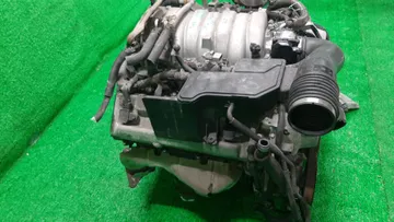 ДВИГАТЕЛЬ НА TOYOTA CELSIOR UCF30 3UZ-FE