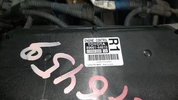 ДВИГАТЕЛЬ НА TOYOTA ISIS ZGM10W 2ZR-FAE