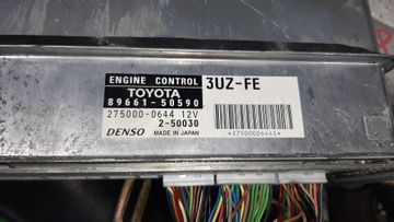 ДВИГАТЕЛЬ НА TOYOTA CELSIOR UCF31 3UZ-FE
