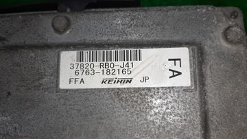 ДВИГАТЕЛЬ НА HONDA FIT GE6 L13A