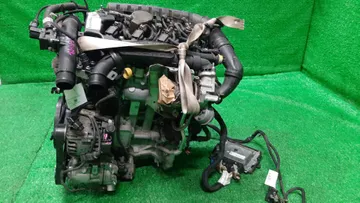ДВИГАТЕЛЬ НА PEUGEOT 208 CC HN01