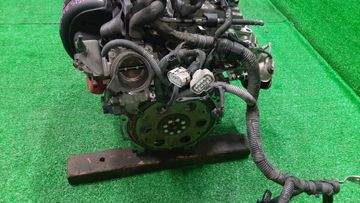 ДВИГАТЕЛЬ НА TOYOTA ISIS ZNM10G 1ZZ-FE
