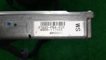 ДВИГАТЕЛЬ НА HONDA FIT GD1 L13A
