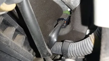 ДВИГАТЕЛЬ НА TOYOTA NOAH AZR60G 1AZ-FSE