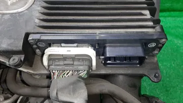 ДВИГАТЕЛЬ НА MAZDA AXELA BK5P ZY-VE
