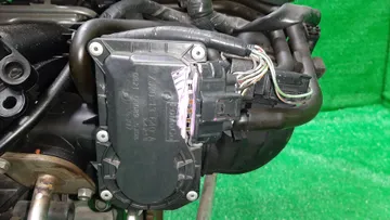 ДВИГАТЕЛЬ НА MAZDA AXELA BK5P ZY-VE