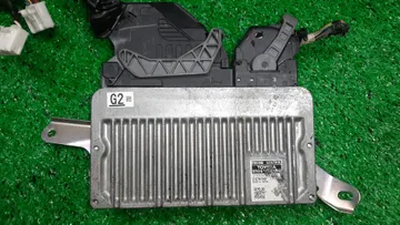 ДВИГАТЕЛЬ НА TOYOTA AQUA NHP10 1NZ-FXE