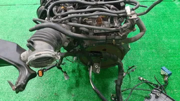 ДВИГАТЕЛЬ НА MAZDA PREMACY CWEAW LF-VE