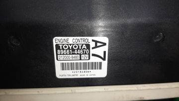 ДВИГАТЕЛЬ НА TOYOTA ISIS ZGM15W 2ZR-FAE