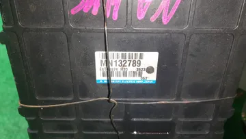 ДВИГАТЕЛЬ НА MITSUBISHI GRANDIS NA4W 4G69