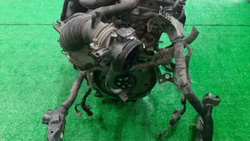 ДВИГАТЕЛЬ НА TOYOTA COROLLA  AXIO NZE144 1NZ-FE