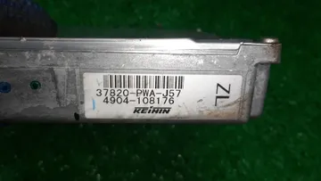 ДВИГАТЕЛЬ НА HONDA FIT GD2 L13A