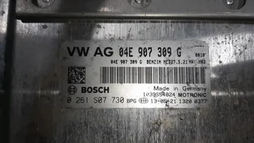 ДВИГАТЕЛЬ НА VOLKSWAGEN GOLF 5G5 CPT