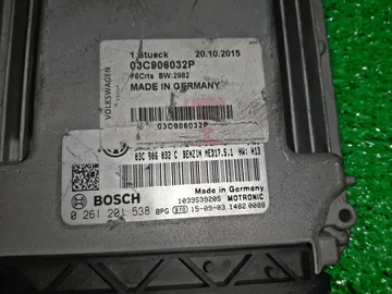 ДВИГАТЕЛЬ НА VOLKSWAGEN JETTA 1K5 BLG