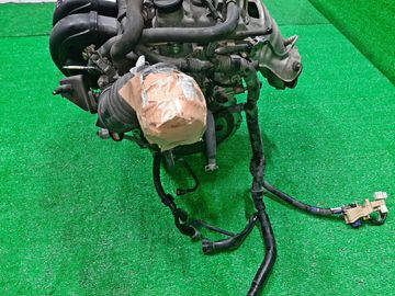 ДВИГАТЕЛЬ НА TOYOTA ISIS ZNM10G 1ZZ-FE