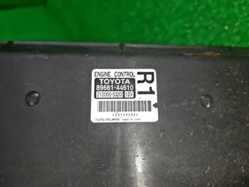 ДВИГАТЕЛЬ НА TOYOTA ISIS ZGM10G 2ZR-FAE