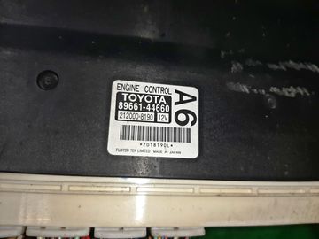 ДВИГАТЕЛЬ НА TOYOTA ISIS ZGM10G 2ZR-FAE