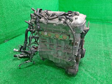 ДВИГАТЕЛЬ НА TOYOTA COROLLA  AXIO ZRE144 2ZR-FE