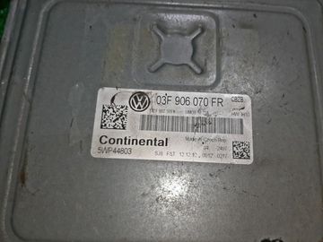 ДВИГАТЕЛЬ НА VOLKSWAGEN POLO 6R1 CBZ