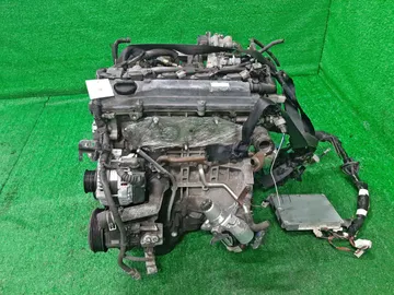 ДВИГАТЕЛЬ НА TOYOTA AVENSIS AZT250 1AZ-FSE