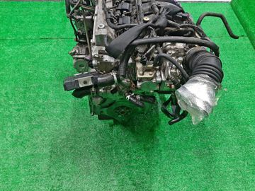 ДВИГАТЕЛЬ НА MITSUBISHI CHARIOT GRANDIS N94W 4G64