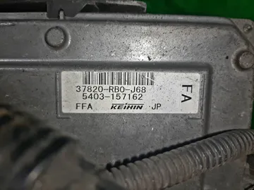 ДВИГАТЕЛЬ НА HONDA FIT GE6 L13A