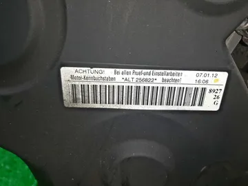 ДВИГАТЕЛЬ НА AUDI A4 8EALT ALT