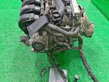 ДВИГАТЕЛЬ НА TOYOTA ISIS ZNM10G 1ZZ-FE