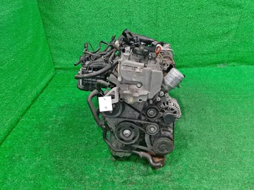 ДВИГАТЕЛЬ НА VOLKSWAGEN GOLF 5K1 CAXA