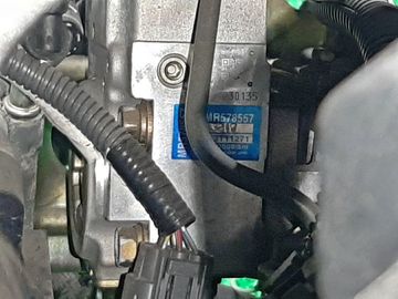ДВИГАТЕЛЬ НА MITSUBISHI DION CR6W 4G94