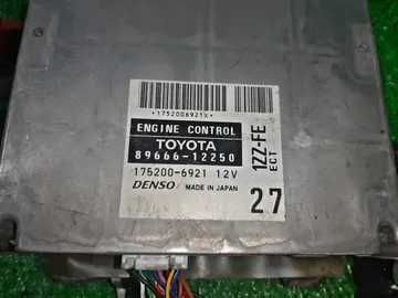 ДВИГАТЕЛЬ НА TOYOTA ALLEX ZZE122 1ZZ-FE
