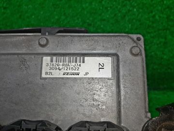 ДВИГАТЕЛЬ НА HONDA FIT GP1 LDA