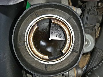 ДВИГАТЕЛЬ НА VOLKSWAGEN TOURAN 1T3 CAVC