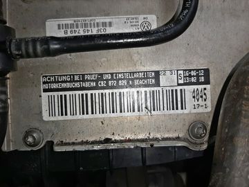 ДВИГАТЕЛЬ НА VOLKSWAGEN GOLF 5K1 CBZB