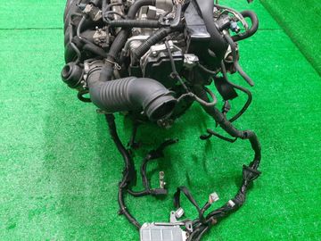 ДВИГАТЕЛЬ НА TOYOTA ISIS ZGM10G 2ZR-FAE
