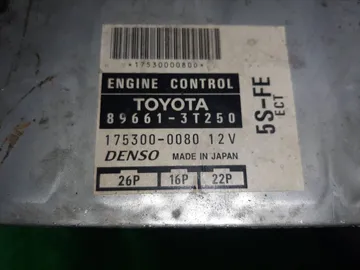 ДВИГАТЕЛЬ НА TOYOTA CAMRY GRACIA SXV20W 5S-FE