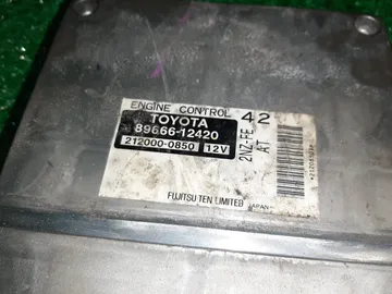 ДВИГАТЕЛЬ НА TOYOTA COROLLA NZE120 2NZ-FE