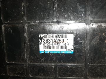 ДВИГАТЕЛЬ НА MITSUBISHI LANCER CEDIA CS5W 4G93