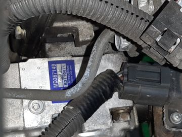 ДВИГАТЕЛЬ НА MITSUBISHI LANCER CEDIA CS5W 4G93